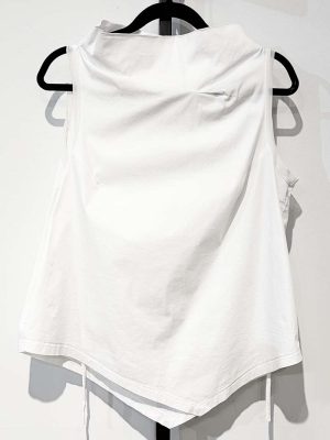 Artpoint Pullover Sleeveless White Blouse 220
